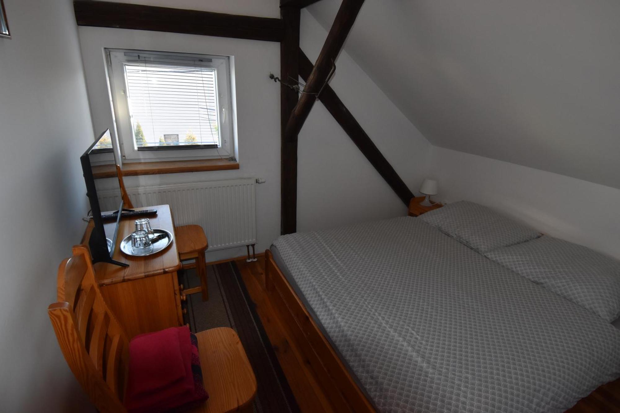 Kavárna Lucie s ubytováním Horní Těrlicko Esterno foto